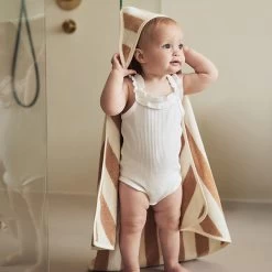 Jollein Badcape Stripe Terry 75x75cm Biscuit GOTS -Kortingswinkel Voor Babyproducten jollein jollein badcape stripe terry 75x75cm biscu 8