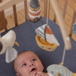 Little Dutch Houten Muziekmobiel Sailors Bay 15 Little Dutch Houten Muziekmobiel Sailors Bay -Kortingswinkel Voor Babyproducten little dutch little dutch houten muziekmobiel sail 5