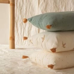 Kussen Sublim Toffee Sweet Dots-Green - Nobodinoz -Kortingswinkel Voor Babyproducten nobodinoz tipi en accessoires kussen sublim toffee 2