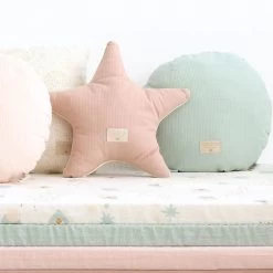Nobodinoz Ster Kussen Aristote - Elements - Natural -Kortingswinkel Voor Babyproducten nobodinoz tipi en accessoires nobodinoz ster kusse 2