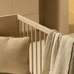 Quax Flow Babybed 120x60cm - Clay & Oak -Kortingswinkel Voor Babyproducten quax quax flow babybed 120x60cm clay oak 5