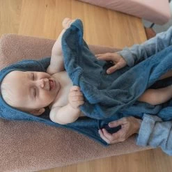 Timboo Handdoek 50 X 74 Cm Sea Blue 12 Timboo Handdoek 50 X 74 Cm Sea Blue -Kortingswinkel Voor Babyproducten timboo timboo handdoek 50 x 74 cm sea blue 2